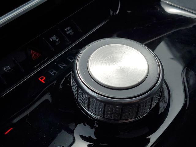 Used 2024 Jeep Wagoneer 4WD w/ Premium Group I image 26