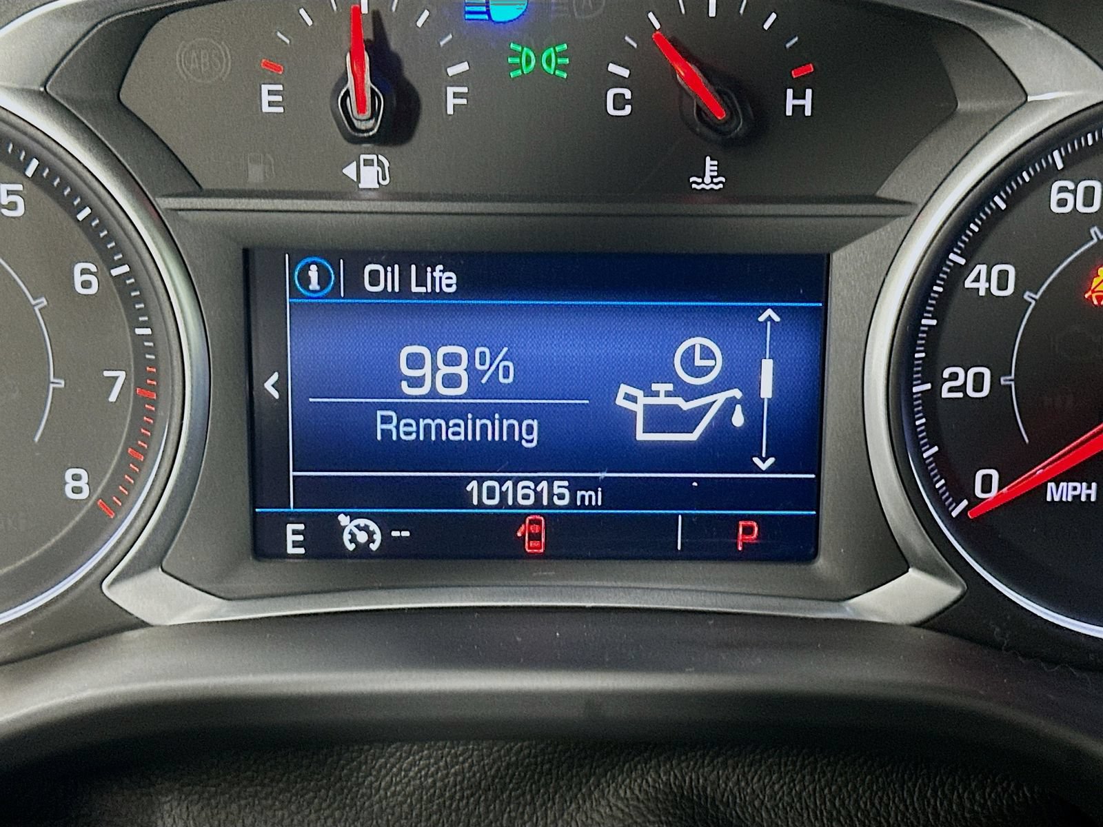 Used 2021 GMC Acadia SLE w/ Driver Convenience Package FWD image 22