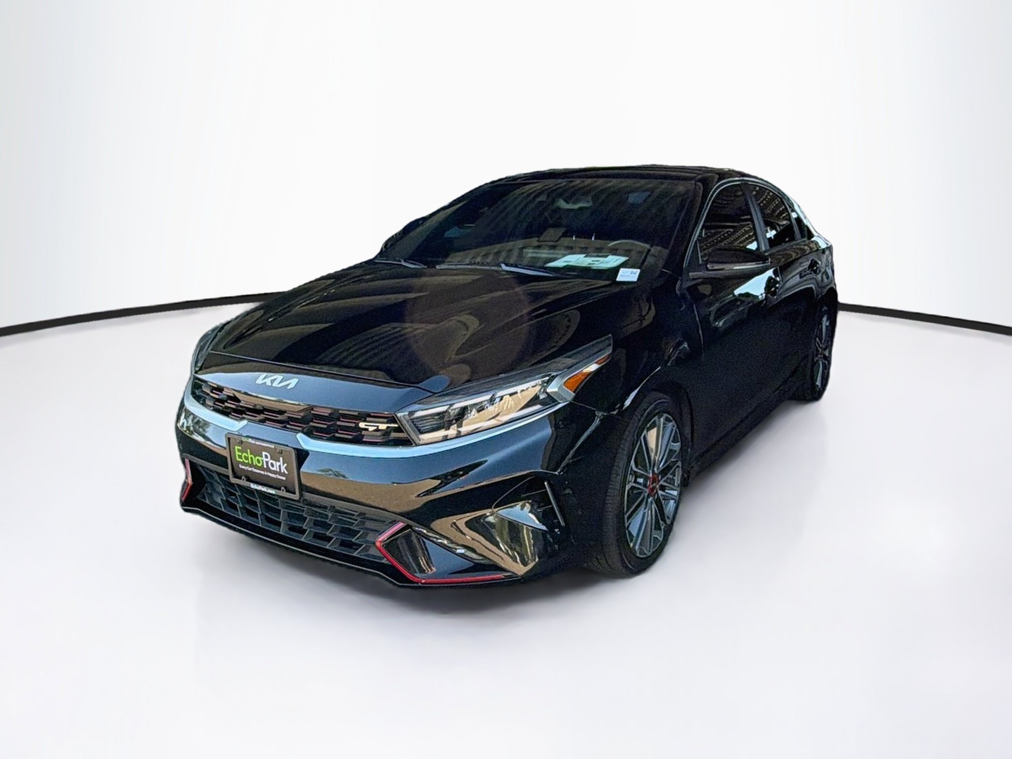 Used 2022 Kia Forte GT FWD image 3