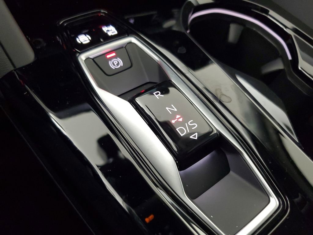 New 2026 Audi Q5 Premium Plus AWD/4WD image 32