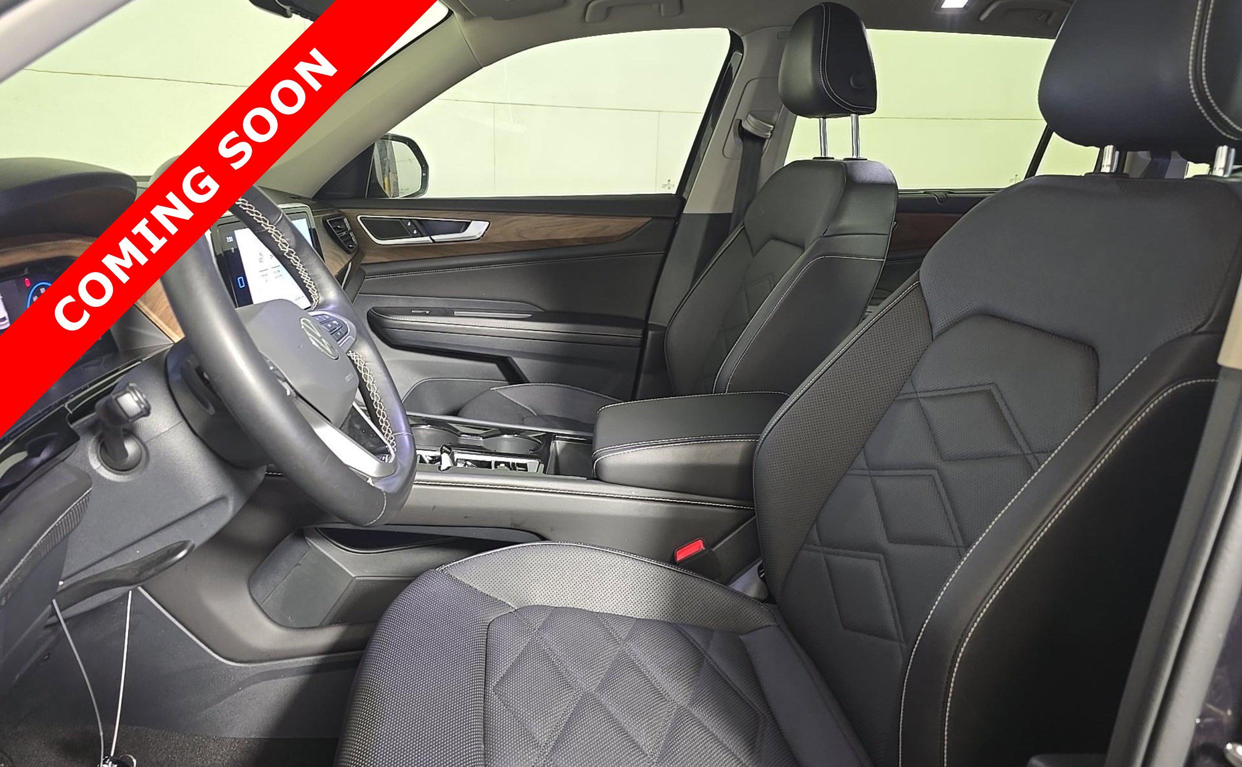 Used 2025 Volkswagen Atlas SE AWD/4WD image 6