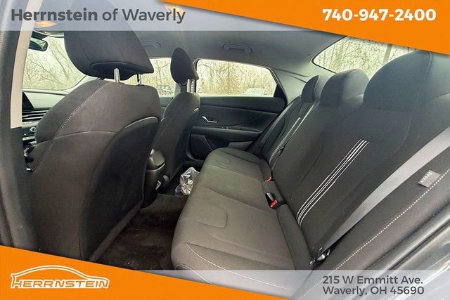 Used 2024 Hyundai Elantra SEL image 18