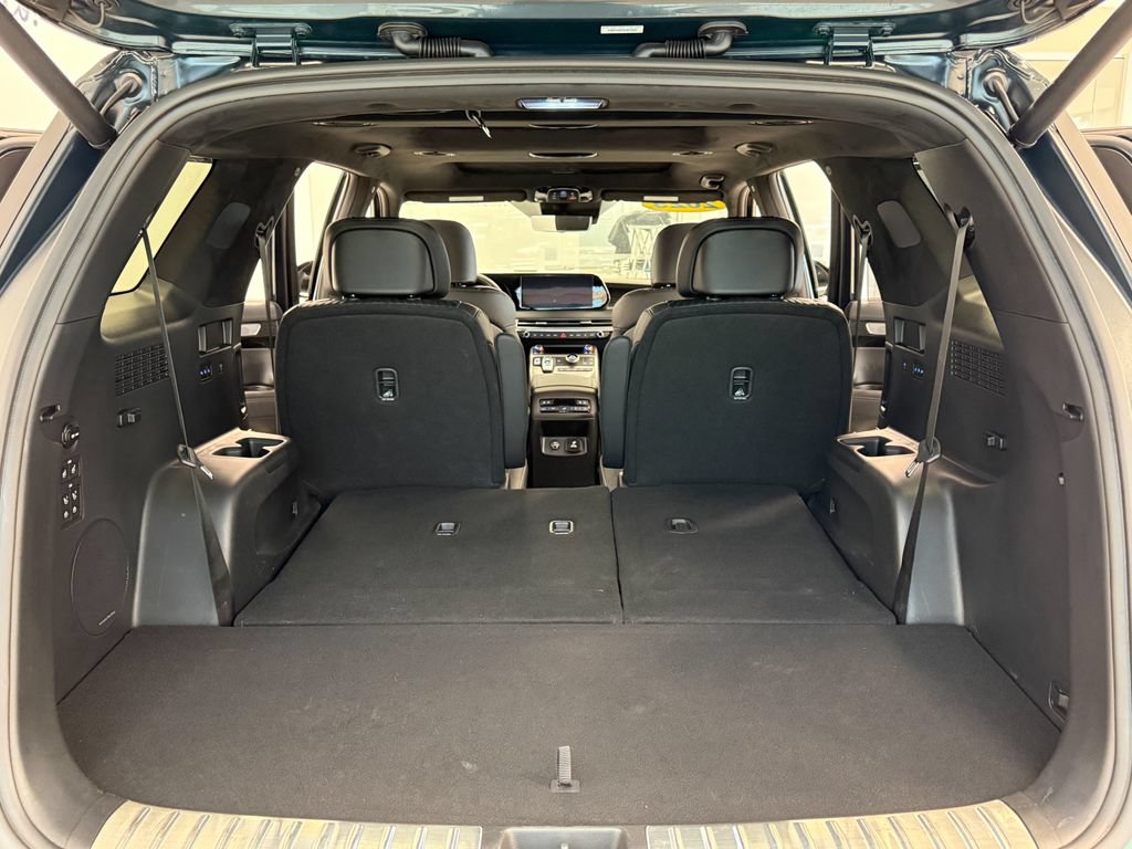 Used 2025 Hyundai Palisade Calligraphy FWD image 46