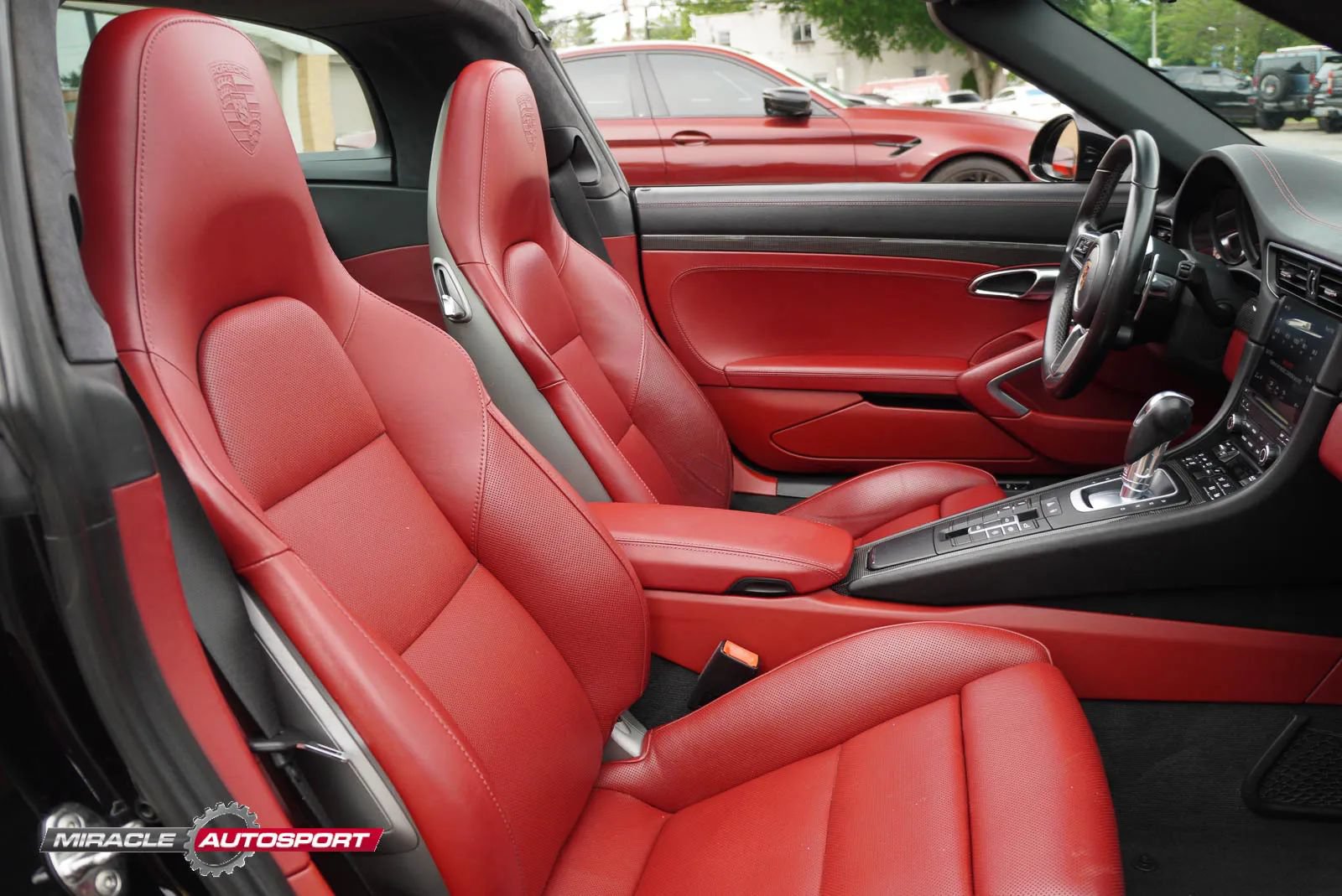 Used 2018 Porsche 911 Targa 4S AWD/4WD image 28