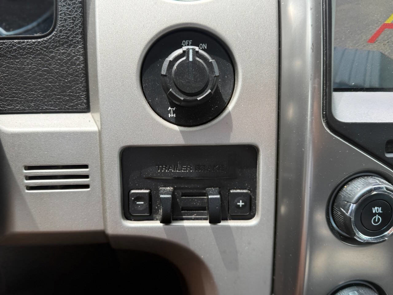 Used 2014 Ford F150 FX2 w/ Equipment Group 402A Luxury RWD image 23