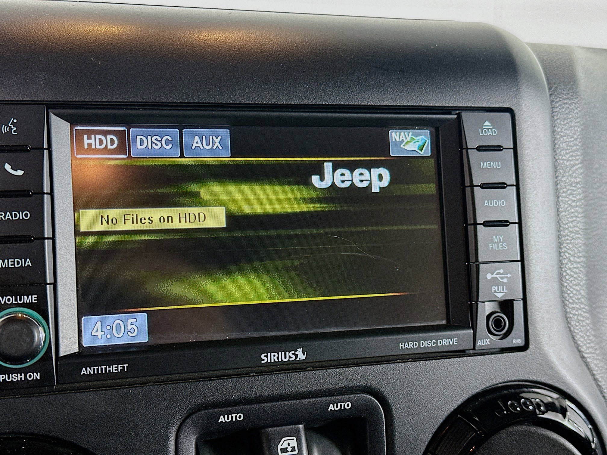 Used 2015 Jeep Wrangler Altitude image 19