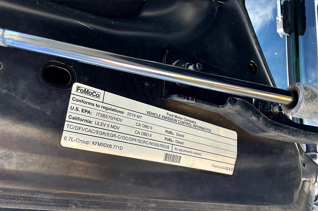 Used 2019 Ford F350 Platinum w/ Platinum Ultimate Package image 35