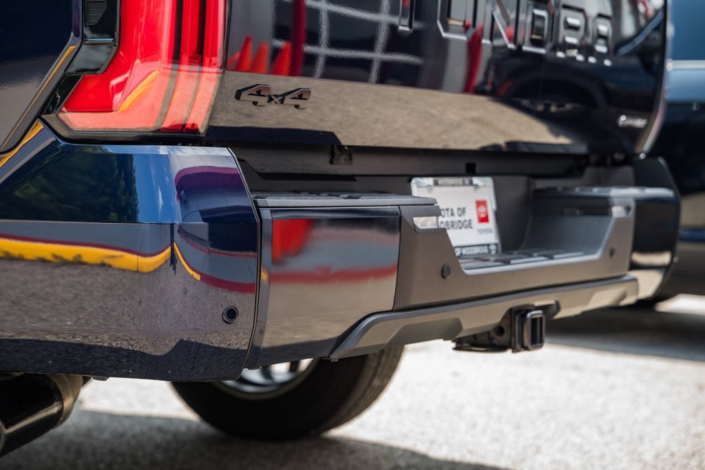 Used 2025 Toyota Tundra Platinum AWD/4WD image 7