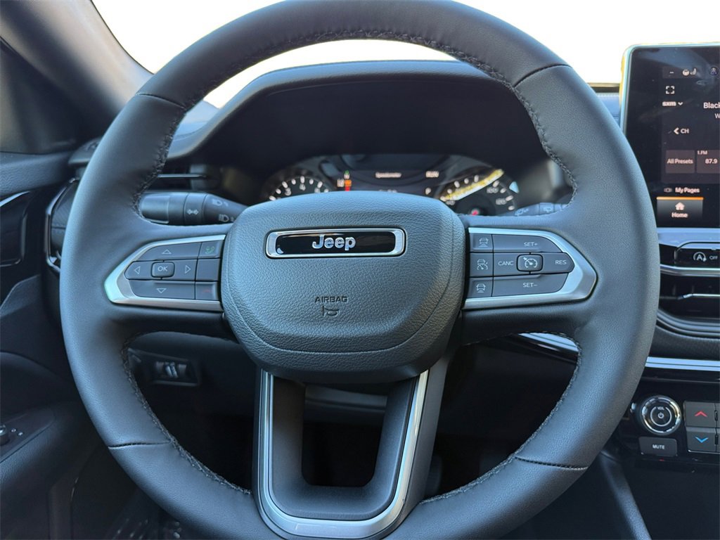 New 2026 Jeep Compass Limited image 12