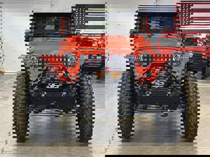 Used 2015 Jeep Wrangler Rubicon w/ Power Convenience Group image 6