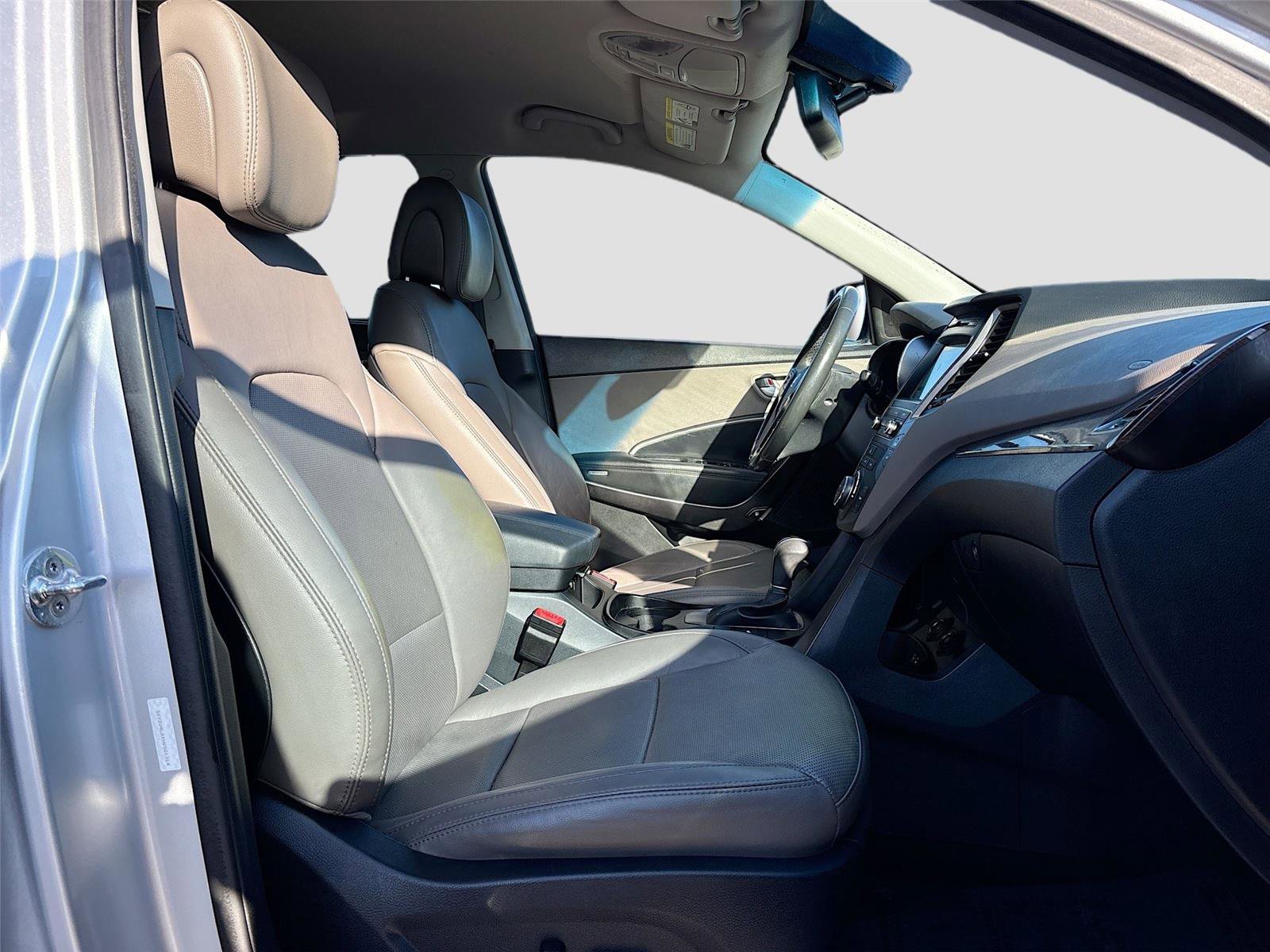 Used 2017 Hyundai Santa Fe Sport 2.0T image 28