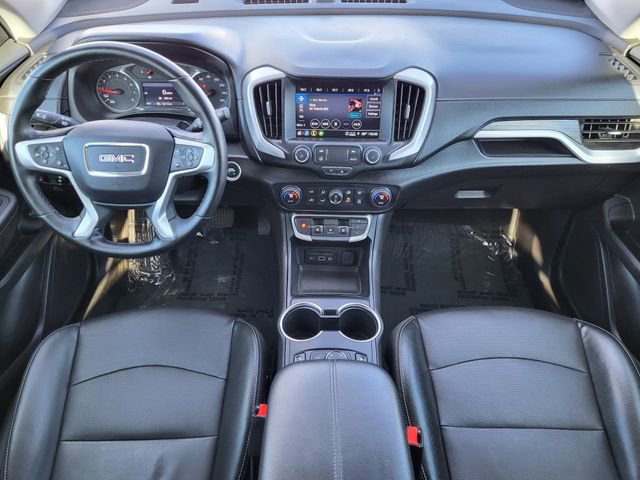 Used 2024 GMC Terrain SLT image 15