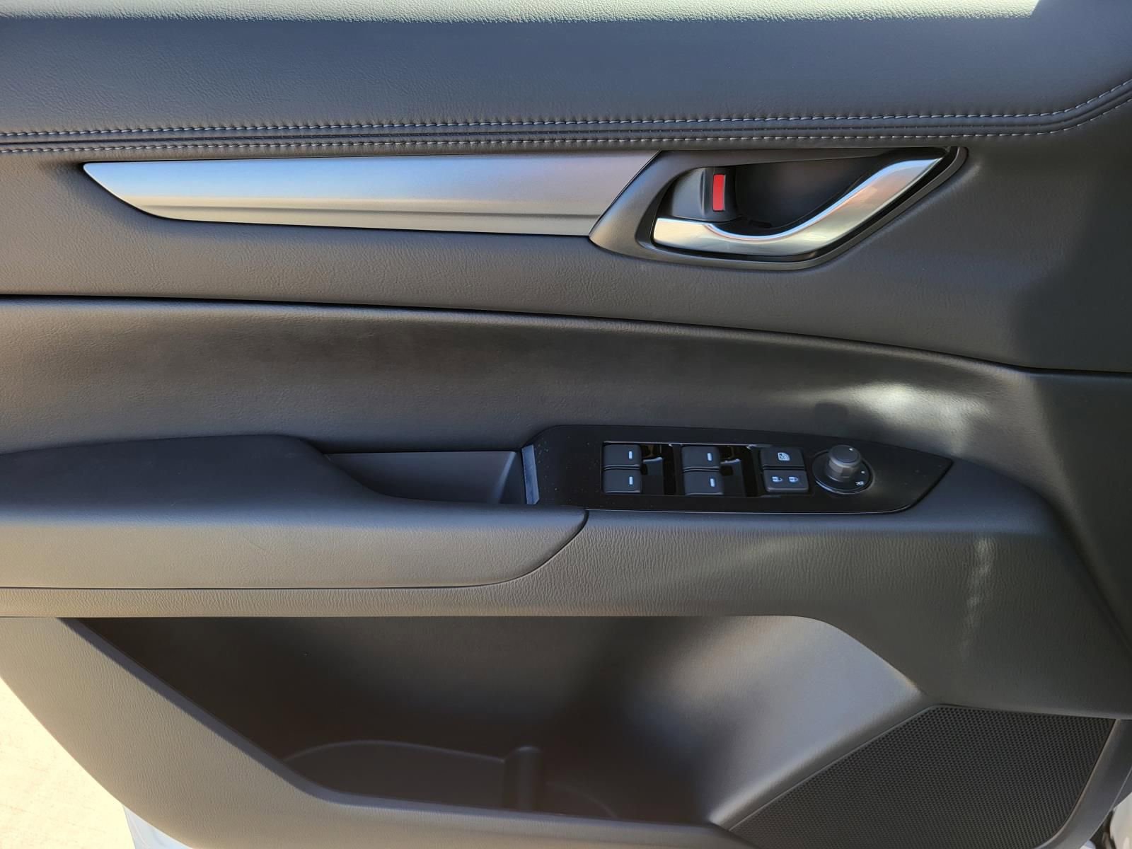 New 2025 MAZDA CX-5 AWD 2.5 S w/ Preferred Package image 14