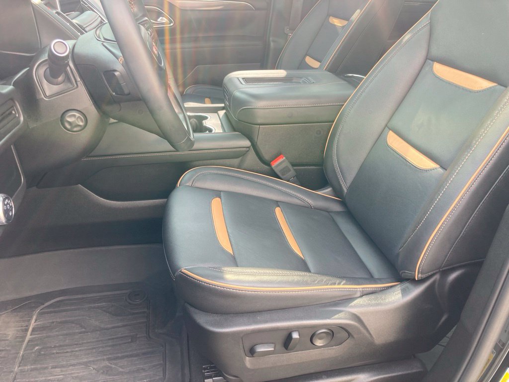 Certified 2023 GMC Yukon AT4 w/ LPO, Floor Liner Package AWD/4WD image 32