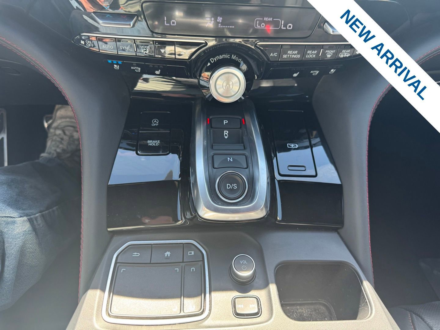 Used 2023 Acura MDX A-Spec image 27