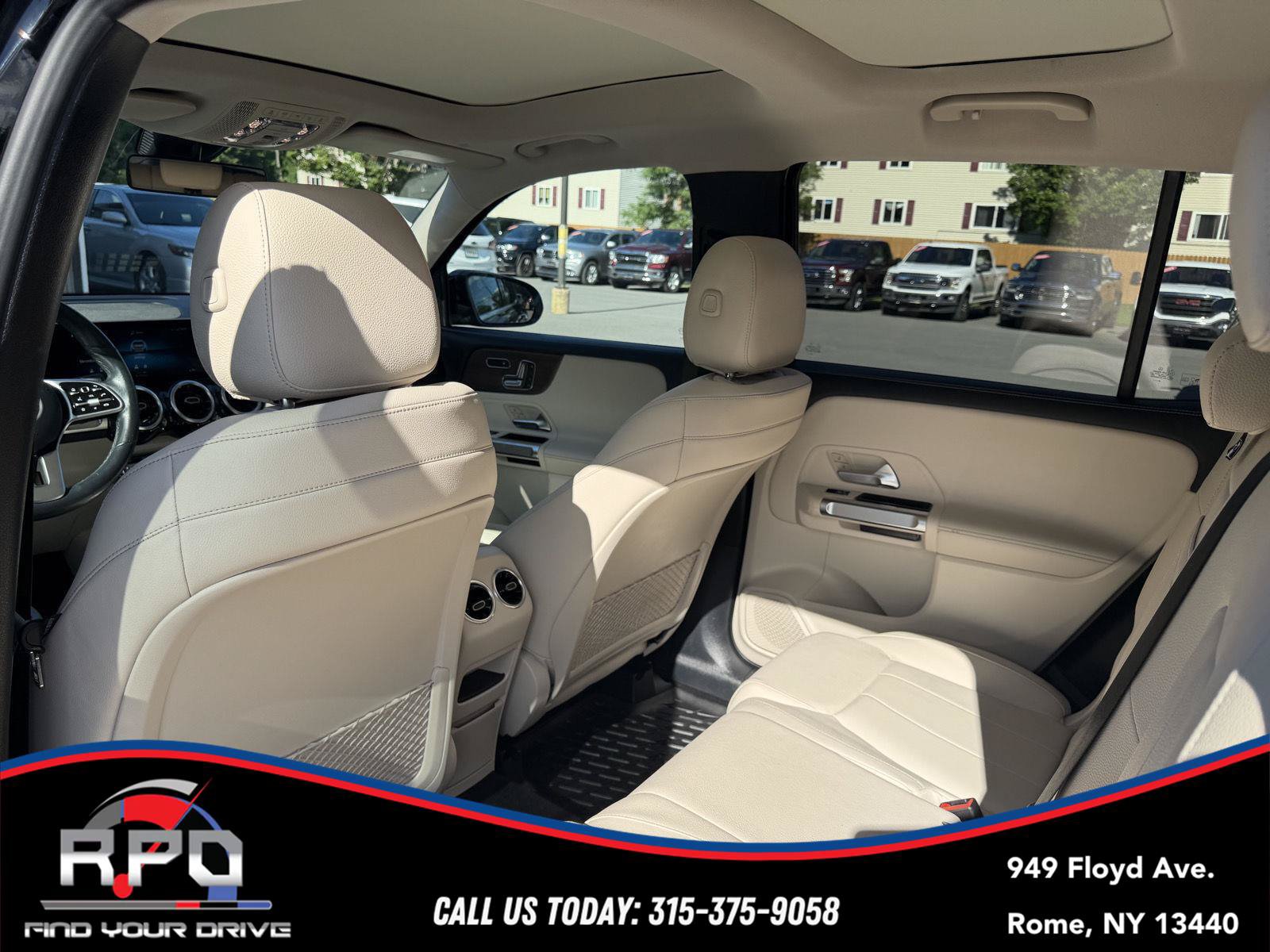 Used 2020 Mercedes-Benz GLB 250 4MATIC image 24