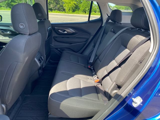Used 2022 GMC Terrain SLE w/ Driver Convenience Package FWD image 18