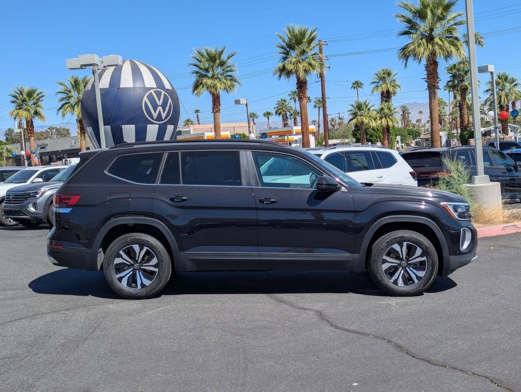 New 2026 Volkswagen Atlas SE image 2