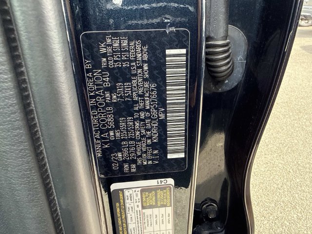 Used 2023 Kia Sorento EX AWD/4WD image 29