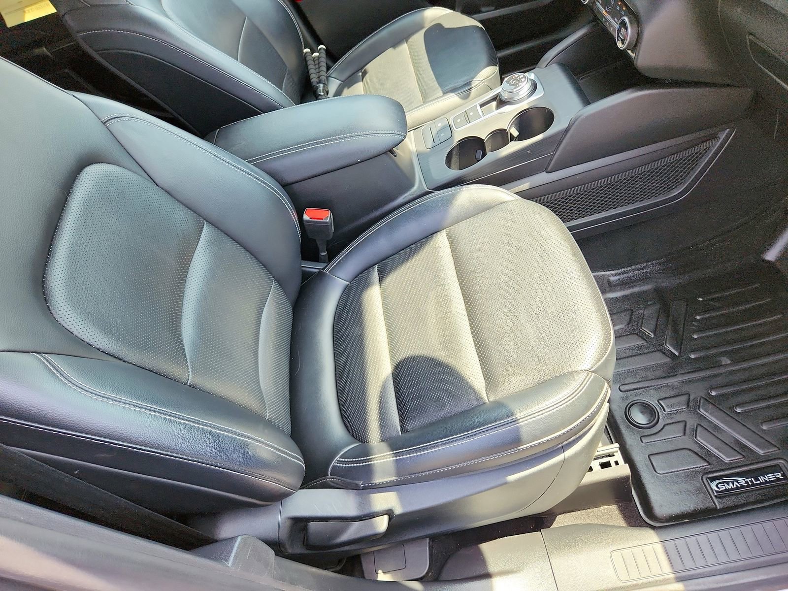 Used 2021 Ford Escape SEL w/ Technology Package AWD/4WD image 26