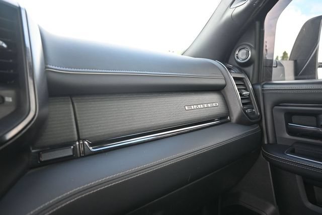 Used 2024 RAM 3500 Limited AWD/4WD image 39