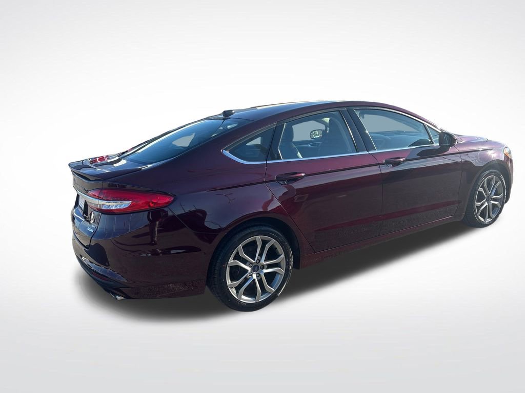 Used 2017 Ford Fusion SE w/ Equipment Group 201A image 8