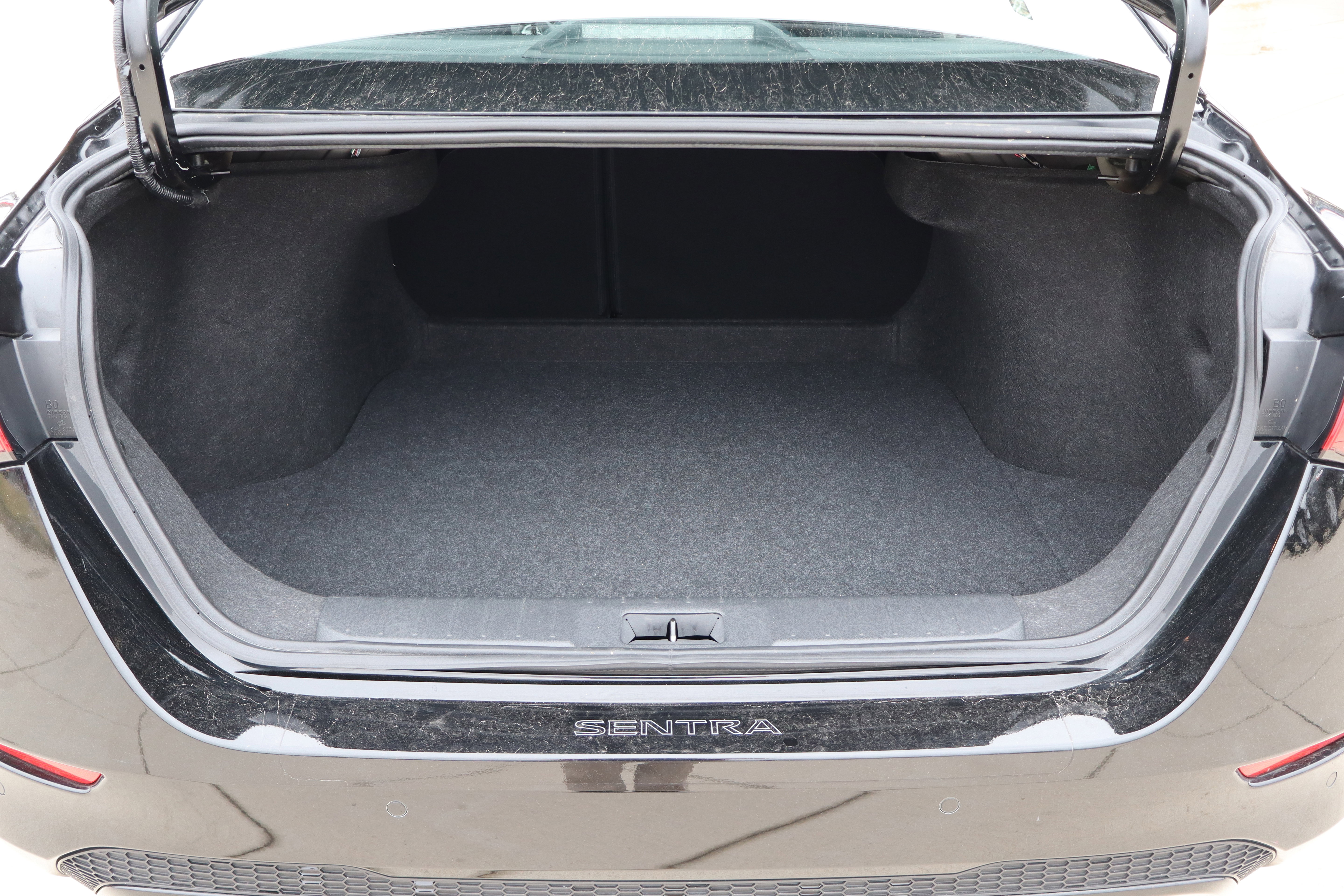 Used 2024 Nissan Sentra SV w/ All-Weather Package image 22