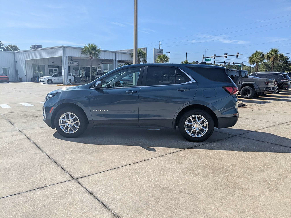 Used 2024 Chevrolet Equinox LT AWD/4WD image 6