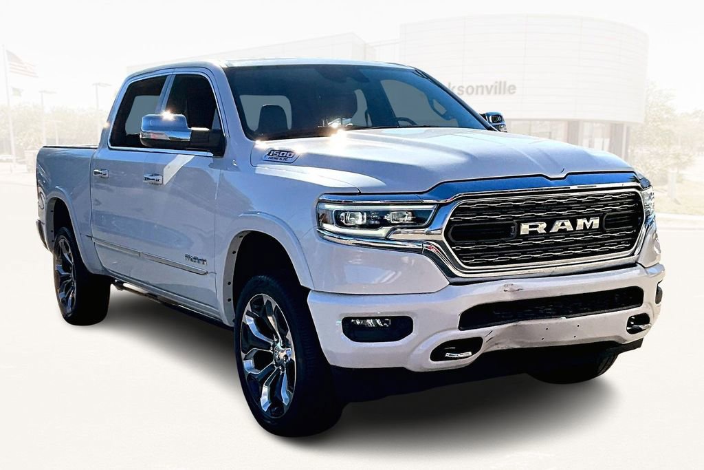 Used 2022 RAM 1500 Limited w/ Body-Colour Bumper Group image 3