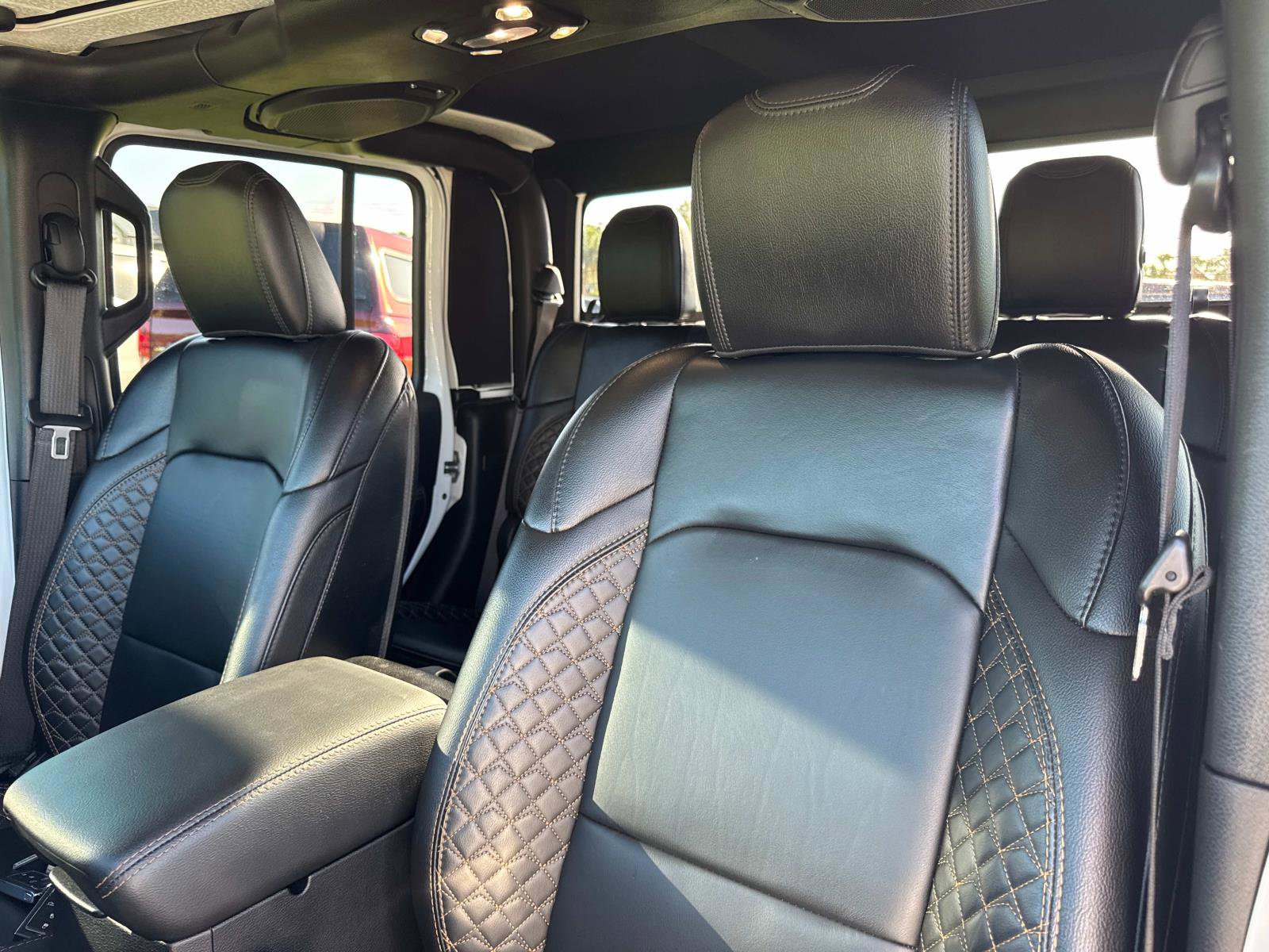Certified 2021 Jeep Gladiator Overland AWD/4WD image 21
