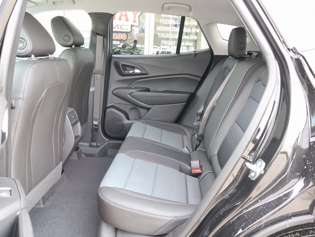 New 2026 Chevrolet Trax LT w/ Driver Confidence Package image 25