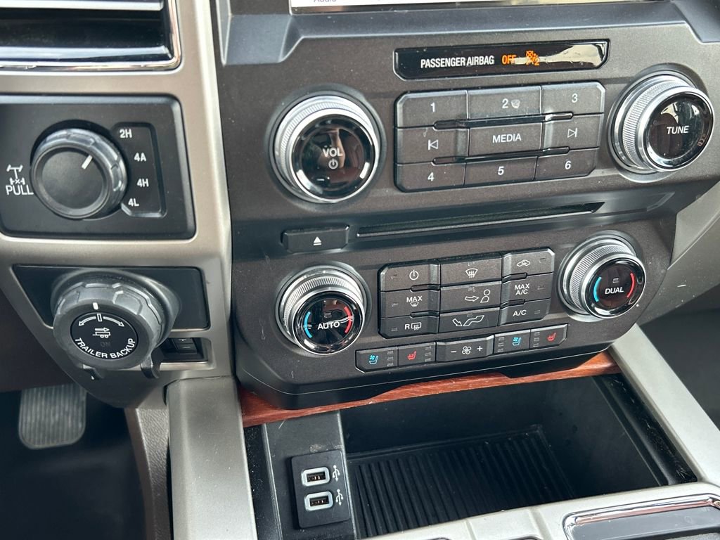 Used 2018 Ford F150 King Ranch w/ Equipment Group 601A Luxury image 15