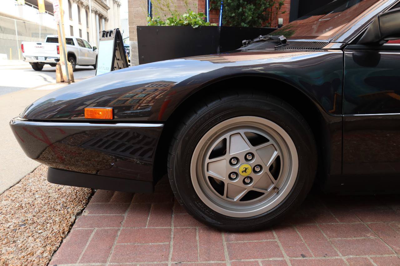 Used 1989 Ferrari Mondial T Cabriolet RWD image 77