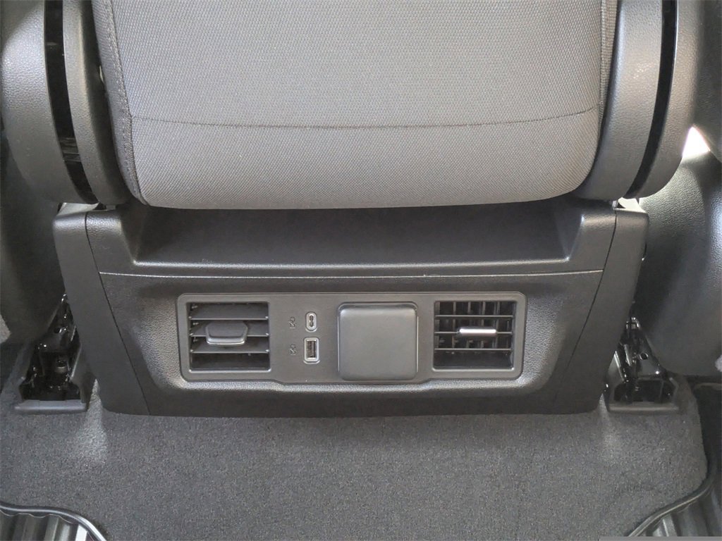 New 2026 GMC Sierra 2500 SLE image 15