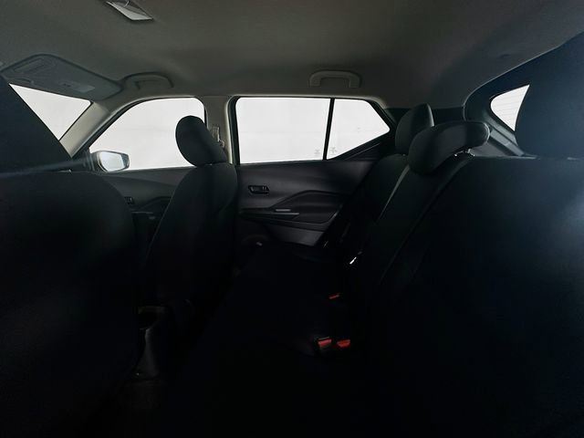 New 2025 Nissan Kicks Play S image 25