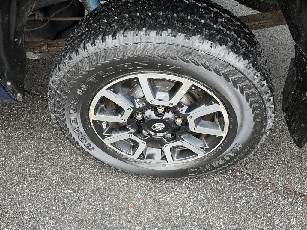 Used 2015 Toyota Tundra SR5 image 18