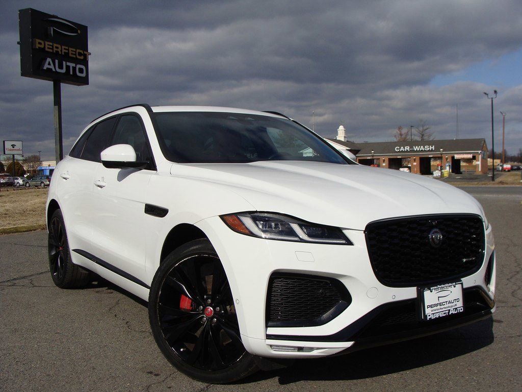 Used 2021 Jaguar F-PACE R-Dynamic S image 1