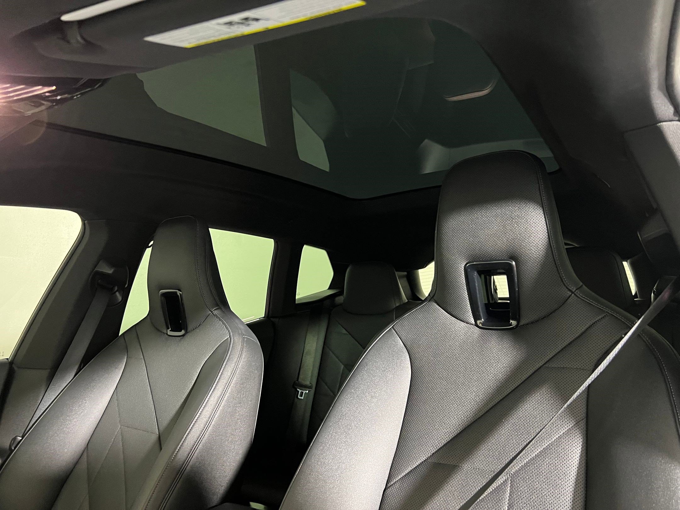 Used 2022 BMW iX xDrive50 w/ Premium Package image 24