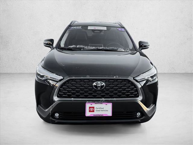 Certified 2025 Toyota Corolla Cross XLE video 2