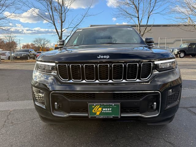 New 2025 Jeep Grand Cherokee Overland image 2