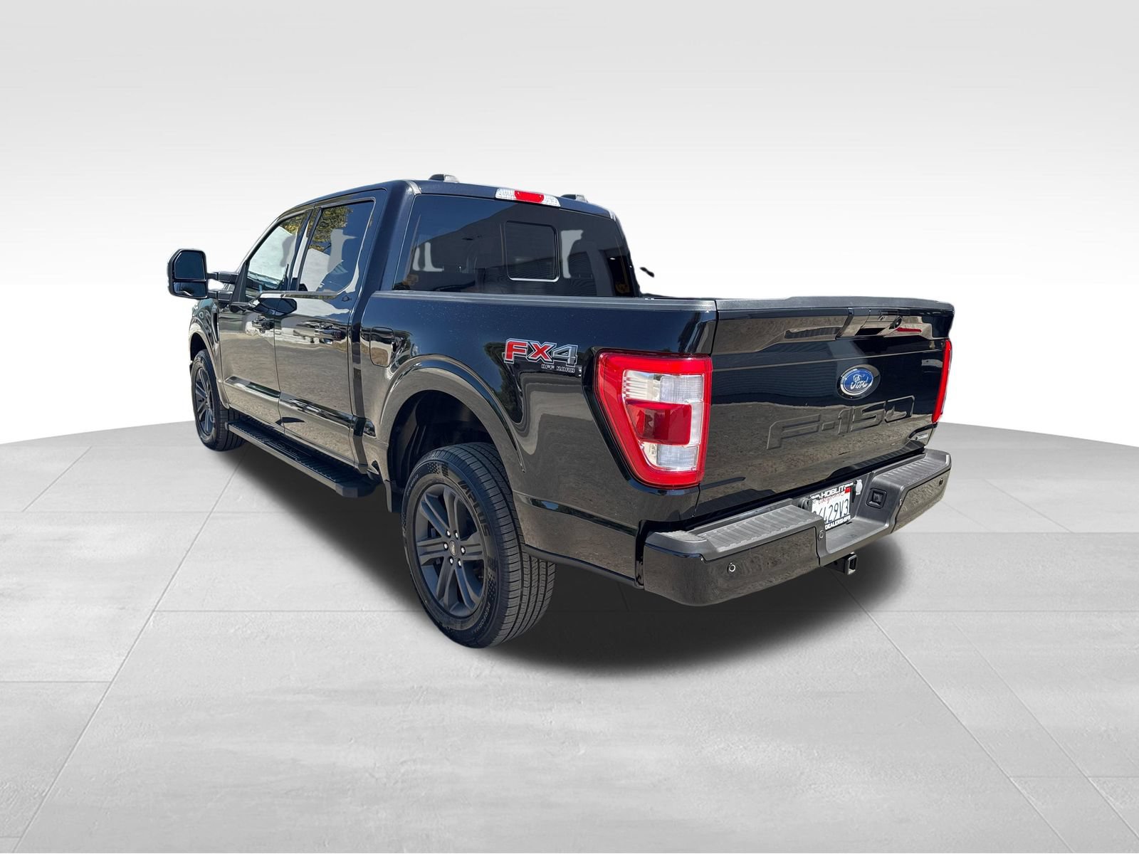 Certified 2023 Ford F150 Lariat AWD/4WD image 3