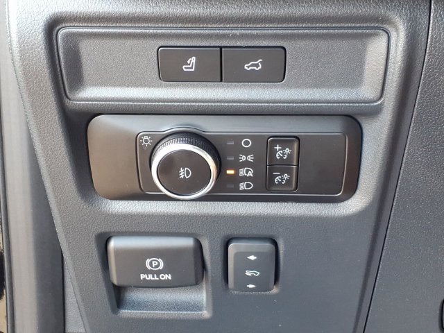 Used 2023 Ford Expedition Limited AWD/4WD image 27