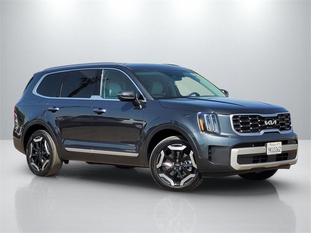 Used 2024 Kia Telluride S