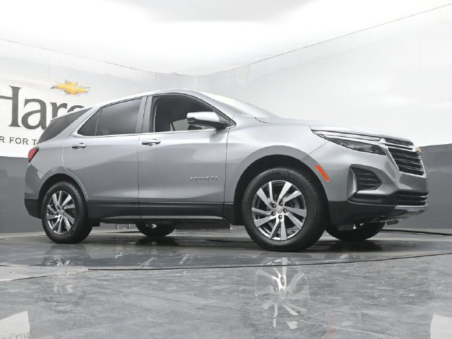 Used 2024 Chevrolet Equinox LT AWD/4WD image 2