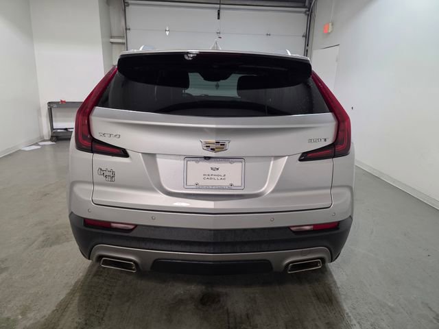 Used 2021 Cadillac XT4 Premium Luxury image 5