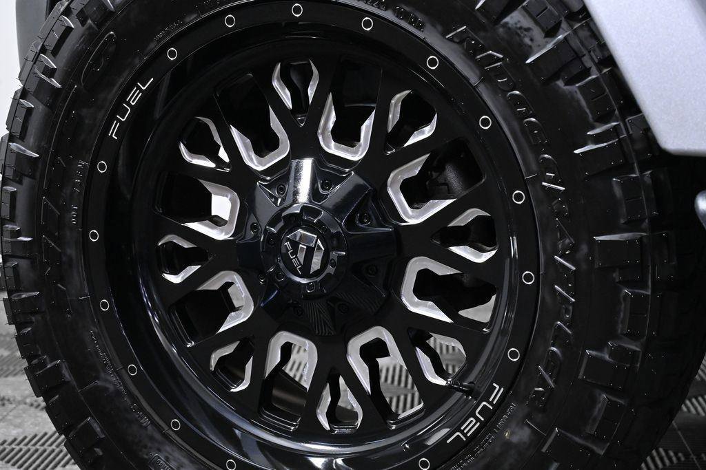 Used 2016 Jeep Wrangler Unlimited Sahara image 41