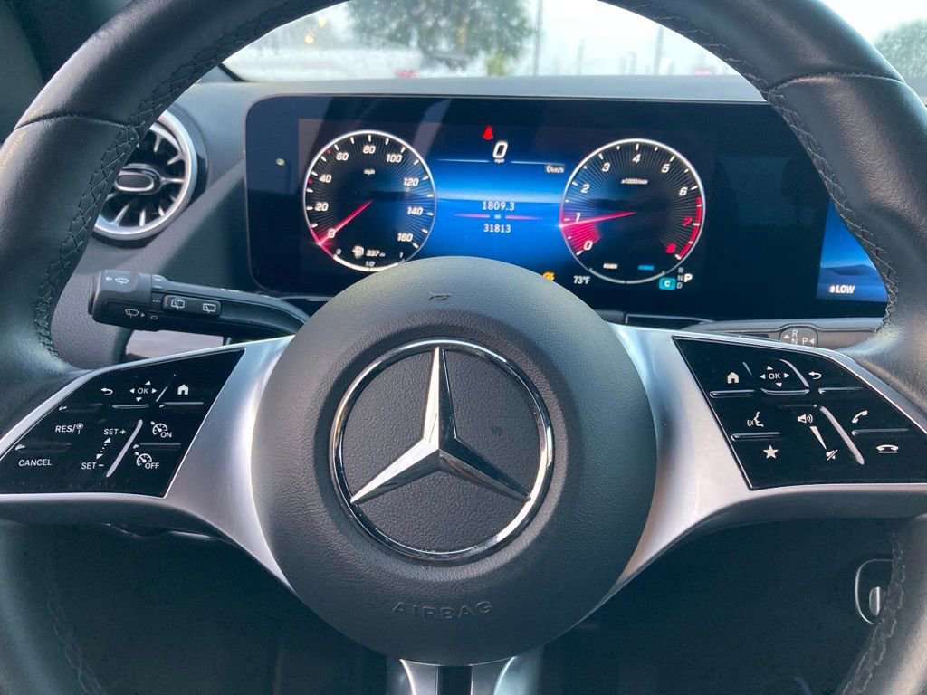 Used 2025 Mercedes-Benz GLA 250 image 17