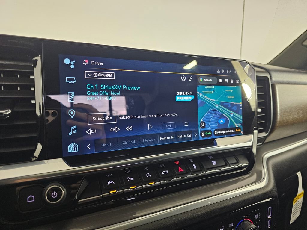 Used 2025 Chevrolet Silverado 1500 High Country w/ Technology Package image 29