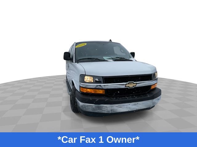 Used 2024 Chevrolet Express 2500 w/ Driver Convenience Package image 4