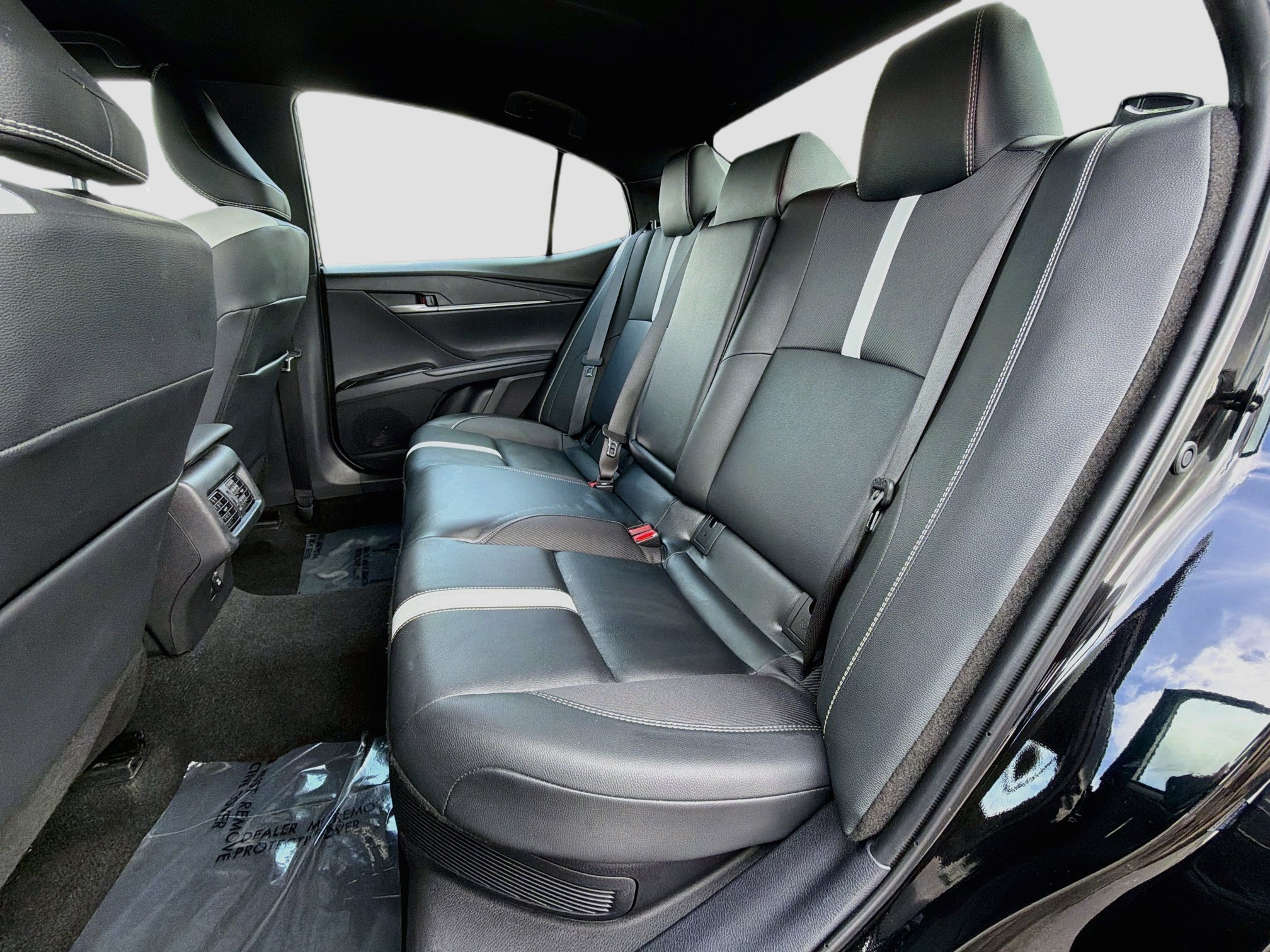 Used 2025 Toyota Camry SE FWD image 20